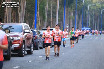 BINH DUONG NEW CITY HALF MARATHON 2024 - Ảnh #1756290