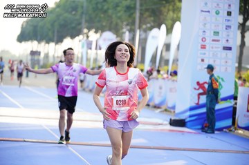 BINH DUONG NEW CITY HALF MARATHON 2024 - Ảnh #1762192