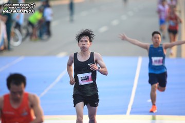 BINH DUONG NEW CITY HALF MARATHON 2024 - Ảnh #1740853