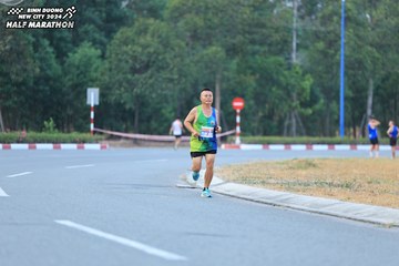 BINH DUONG NEW CITY HALF MARATHON 2024 - Ảnh #1735782