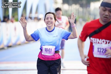 BINH DUONG NEW CITY HALF MARATHON 2024 - Ảnh #1757962
