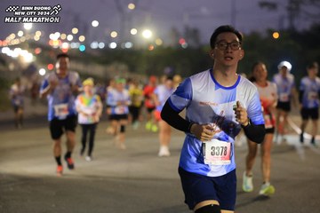 BINH DUONG NEW CITY HALF MARATHON 2024 - Ảnh #1741429