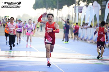 BINH DUONG NEW CITY HALF MARATHON 2024 - Ảnh #1762416