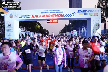 BINH DUONG NEW CITY HALF MARATHON 2024 - Ảnh #1737379
