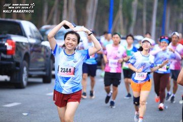 BINH DUONG NEW CITY HALF MARATHON 2024 - Ảnh #1750443