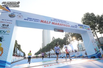 BINH DUONG NEW CITY HALF MARATHON 2024 - Ảnh #1821114
