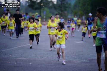 BINH DUONG NEW CITY HALF MARATHON 2024 - Ảnh #1724670