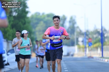 BINH DUONG NEW CITY HALF MARATHON 2024 - Ảnh #1767252