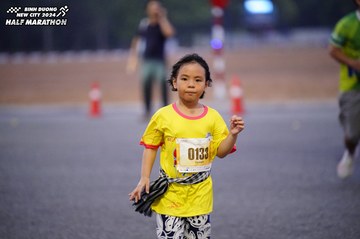BINH DUONG NEW CITY HALF MARATHON 2024 - Ảnh #1725861