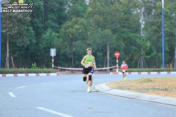BINH DUONG NEW CITY HALF MARATHON 2024 - Ảnh #1735590