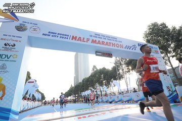 BINH DUONG NEW CITY HALF MARATHON 2024 - Ảnh #1821251