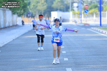 BINH DUONG NEW CITY HALF MARATHON 2024 - Ảnh #1771356