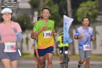 BINH DUONG NEW CITY HALF MARATHON 2024 - Ảnh #1741257