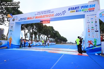BINH DUONG NEW CITY HALF MARATHON 2024 - Ảnh #1729473