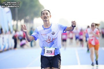 BINH DUONG NEW CITY HALF MARATHON 2024 - Ảnh #1759479