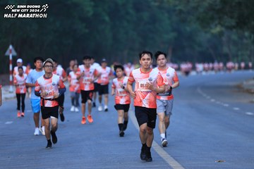 BINH DUONG NEW CITY HALF MARATHON 2024 - Ảnh #1750681