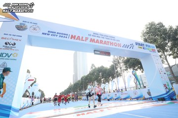 BINH DUONG NEW CITY HALF MARATHON 2024 - Ảnh #1822298