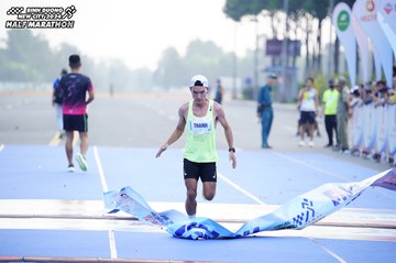BINH DUONG NEW CITY HALF MARATHON 2024 - Ảnh #1771478