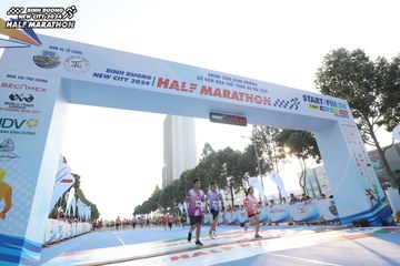 BINH DUONG NEW CITY HALF MARATHON 2024 - Ảnh #1821031