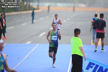 BINH DUONG NEW CITY HALF MARATHON 2024 - Ảnh #1739004