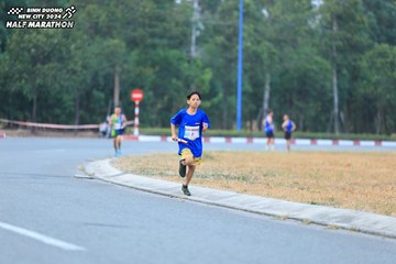 BINH DUONG NEW CITY HALF MARATHON 2024 - Ảnh #1735769