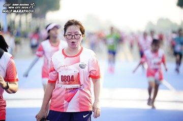 BINH DUONG NEW CITY HALF MARATHON 2024 - Ảnh #1763959