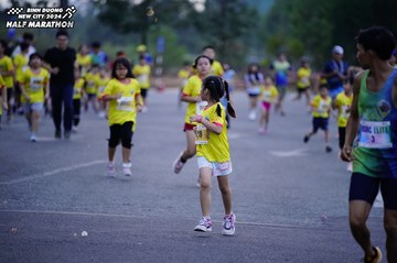 BINH DUONG NEW CITY HALF MARATHON 2024 - Ảnh #1724669