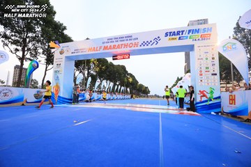BINH DUONG NEW CITY HALF MARATHON 2024 - Ảnh #1729526