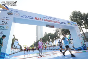 BINH DUONG NEW CITY HALF MARATHON 2024 - Ảnh #1821660