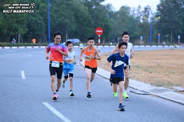 BINH DUONG NEW CITY HALF MARATHON 2024 - Ảnh #1726036