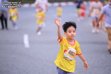 BINH DUONG NEW CITY HALF MARATHON 2024 - Ảnh #1727065