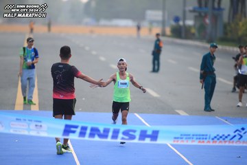 BINH DUONG NEW CITY HALF MARATHON 2024 - Ảnh #1738586