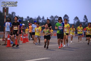 BINH DUONG NEW CITY HALF MARATHON 2024 - Ảnh #1728253