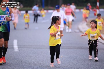 BINH DUONG NEW CITY HALF MARATHON 2024 - Ảnh #1727039