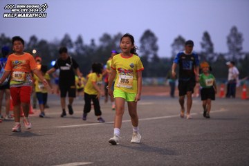 BINH DUONG NEW CITY HALF MARATHON 2024 - Ảnh #1728356