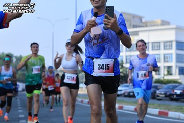 BINH DUONG NEW CITY HALF MARATHON 2024 - Ảnh #1766172