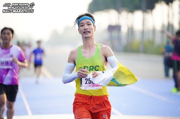 BINH DUONG NEW CITY HALF MARATHON 2024 - Ảnh #1756937