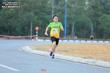 BINH DUONG NEW CITY HALF MARATHON 2024 - Ảnh #1735519