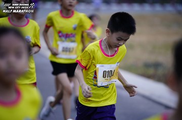 BINH DUONG NEW CITY HALF MARATHON 2024 - Ảnh #1724696