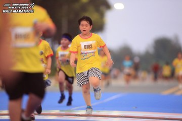 BINH DUONG NEW CITY HALF MARATHON 2024 - Ảnh #1724379