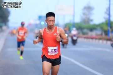 BINH DUONG NEW CITY HALF MARATHON 2024 - Ảnh #1765908
