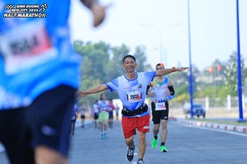 BINH DUONG NEW CITY HALF MARATHON 2024 - Ảnh #1767195