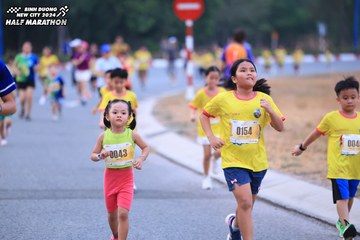 BINH DUONG NEW CITY HALF MARATHON 2024 - Ảnh #1726694
