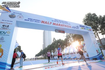 BINH DUONG NEW CITY HALF MARATHON 2024 - Ảnh #1819510