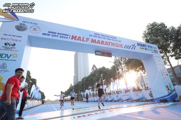 BINH DUONG NEW CITY HALF MARATHON 2024 - Ảnh #1819412