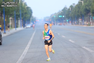 BINH DUONG NEW CITY HALF MARATHON 2024 - Ảnh #1739531