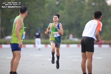 BINH DUONG NEW CITY HALF MARATHON 2024 - Ảnh #1736517