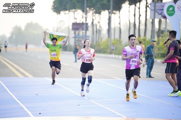 BINH DUONG NEW CITY HALF MARATHON 2024 - Ảnh #1757063