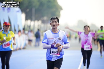BINH DUONG NEW CITY HALF MARATHON 2024 - Ảnh #1763399