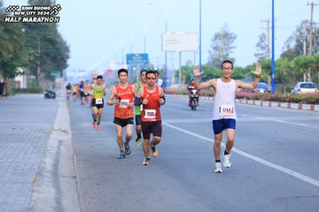 BINH DUONG NEW CITY HALF MARATHON 2024 - Ảnh #1768864